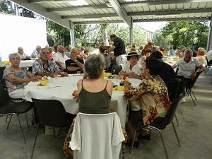AOBR 2014 06 22 JUIN MARIGNANE REPAS PORCELET A LA BROCHE (165) par G Montaner